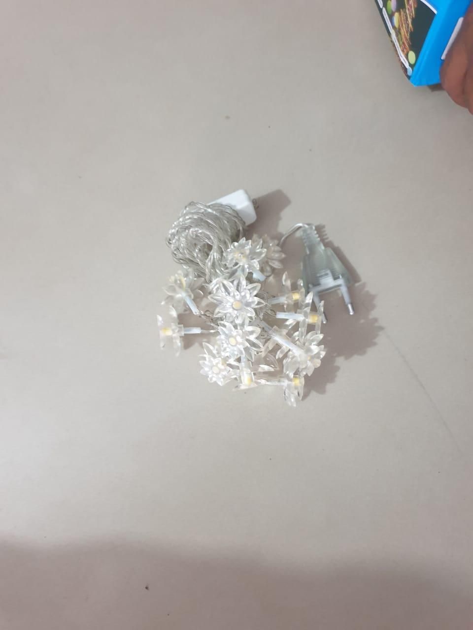 Flower String Lights by ui3p09-ew